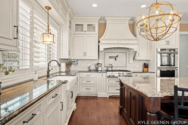 2817 Lakeshore Drive, Fennville, MI 49408