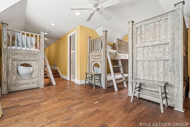 2817 Lakeshore Drive, Fennville, MI 49408