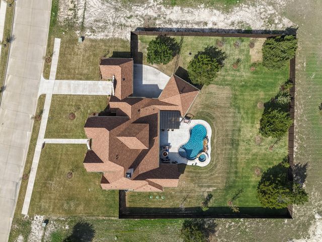 4031 Azalea Way, Midlothian, TX 76065