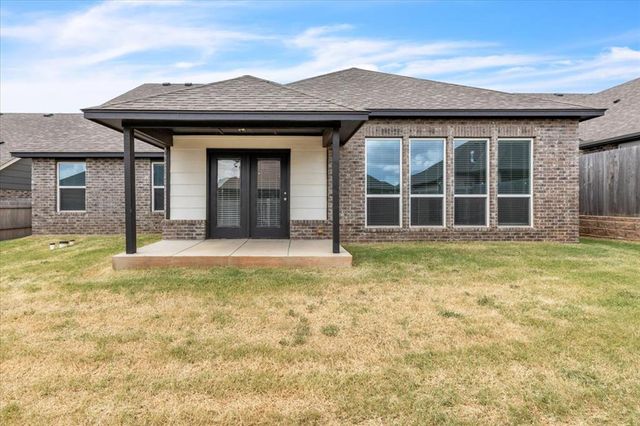8308 NW 151st Street, Edmond, OK 73013