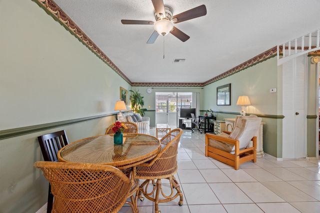 2747 Dudley Drive E A, West Palm Beach, FL 33415