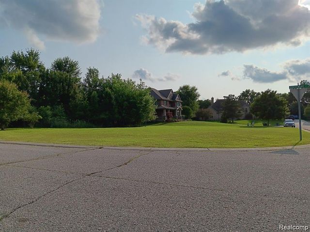 lot 21 Burlwood Circle, Grand Blanc, MI 48439