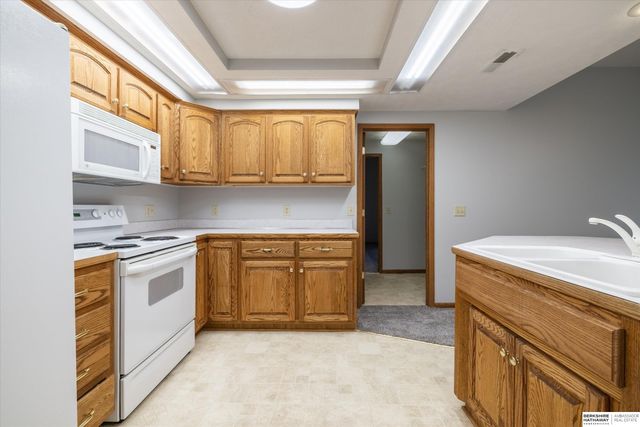 104 E Deer Lane, Plattsmouth, NE 68048