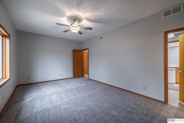 104 E Deer Lane, Plattsmouth, NE 68048