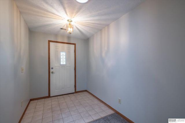 104 E Deer Lane, Plattsmouth, NE 68048