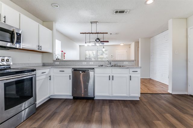 124 Stanford, Forney, TX 75126