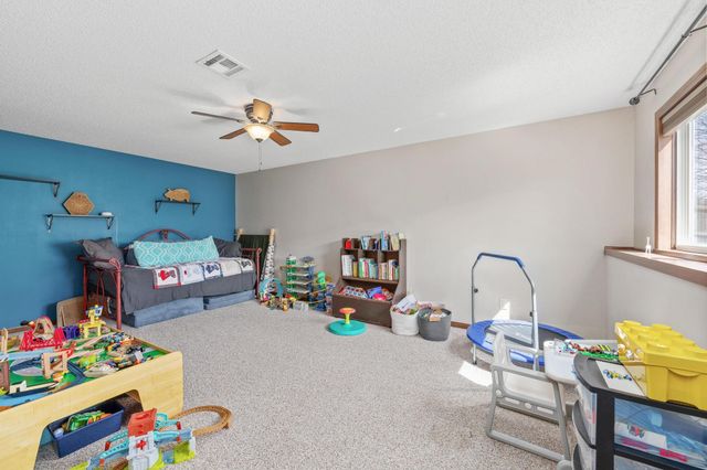 3674 N Forest Ridge, Wichita, KS 67205