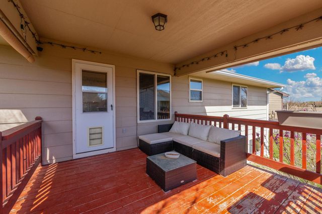 3674 N Forest Ridge, Wichita, KS 67205