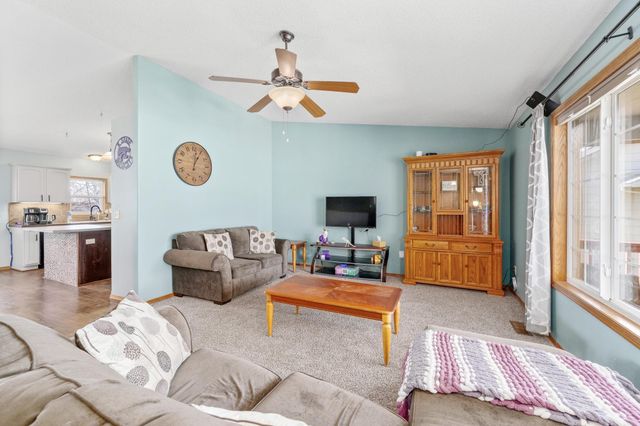 3674 N Forest Ridge, Wichita, KS 67205