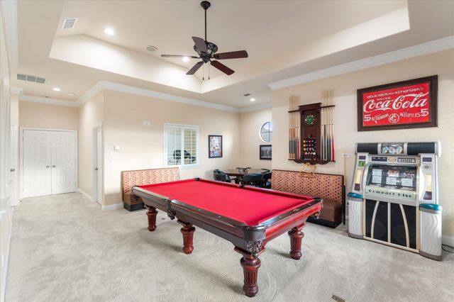660 Duke Saxony Drive, Lewisville, TX 75056