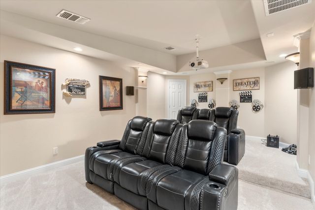 660 Duke Saxony Drive, Lewisville, TX 75056