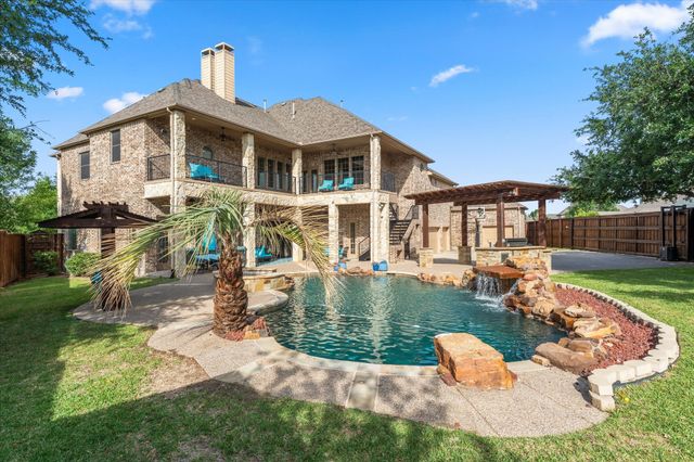 660 Duke Saxony Drive, Lewisville, TX 75056