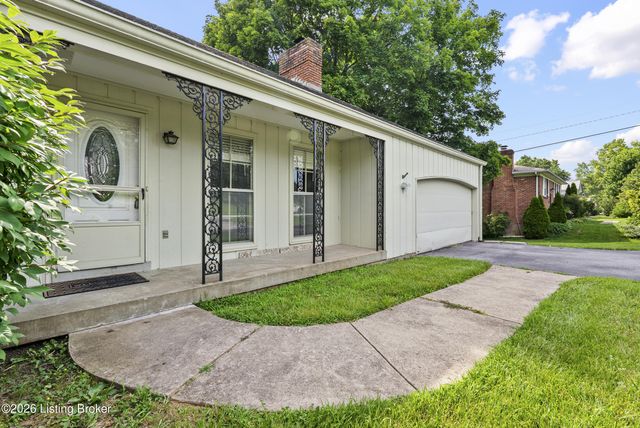 9829 Meadow Vale Dr, Louisville, KY 40242