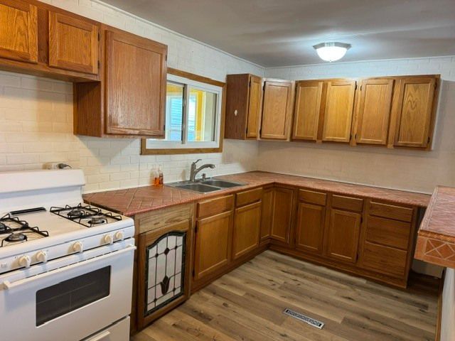 14748 S Sacramento Avenue, Posen, IL 60469