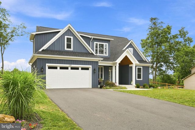 125 LAKE HOLLIDAY, Cross Junction, VA 22625