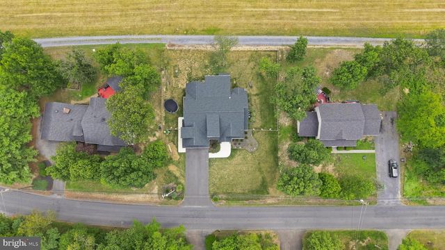 125 LAKE HOLLIDAY, Cross Junction, VA 22625
