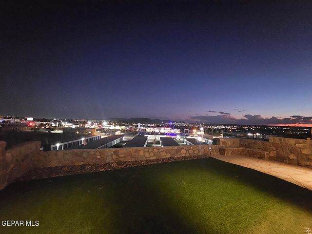 252 Hidden Crest Cir Circle, El Paso, TX 79912