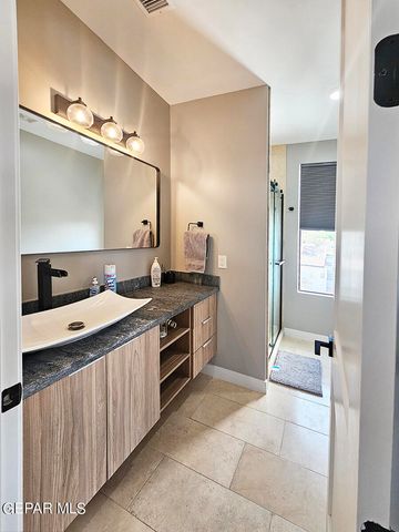 252 Hidden Crest Cir Circle, El Paso, TX 79912