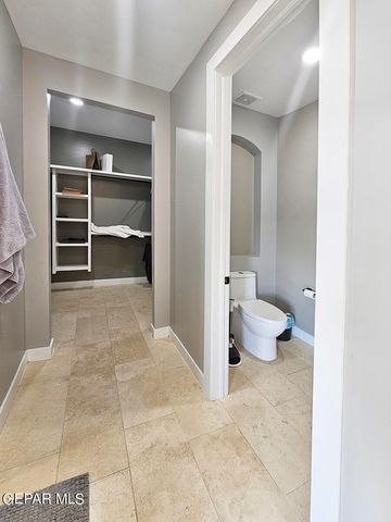 252 Hidden Crest Cir Circle, El Paso, TX 79912