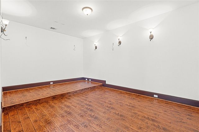 4839 Jason Street, Houston, TX 77096