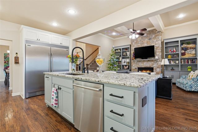 11471 S Ash Street, Jenks, OK 74037