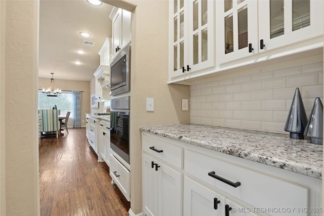 11471 S Ash Street, Jenks, OK 74037