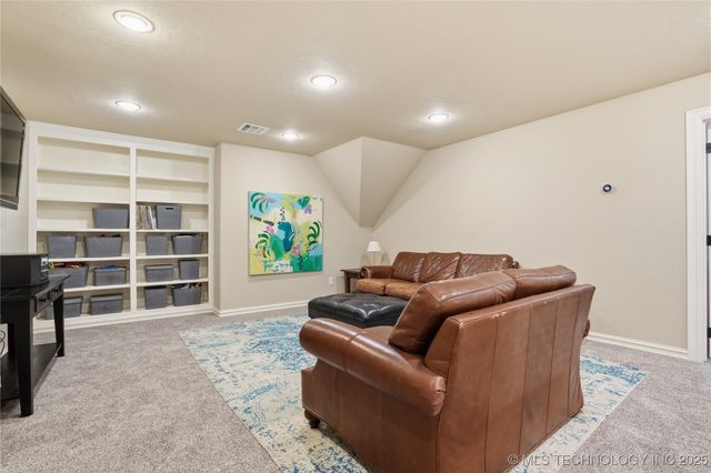 11471 S Ash Street, Jenks, OK 74037