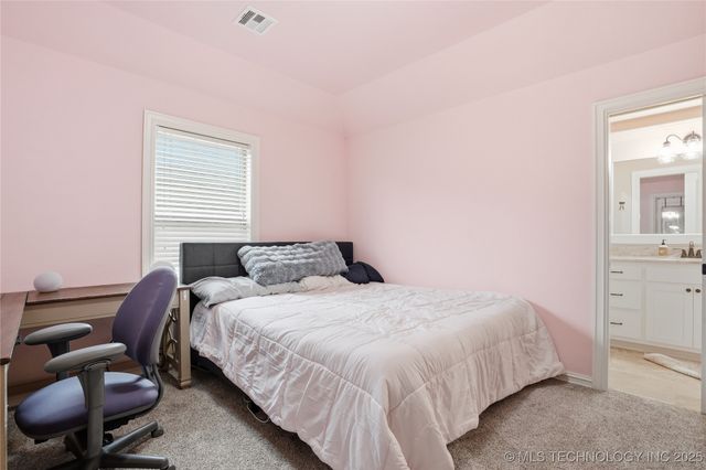 11471 S Ash Street, Jenks, OK 74037