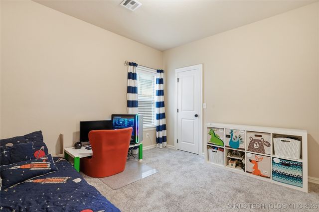 11471 S Ash Street, Jenks, OK 74037