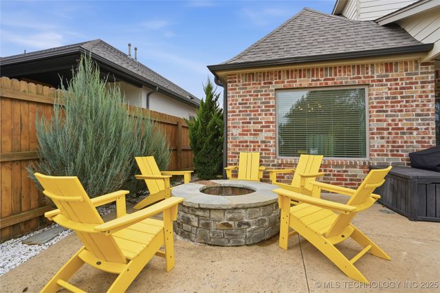 11471 S Ash Street, Jenks, OK 74037