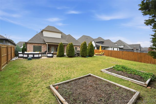 11471 S Ash Street, Jenks, OK 74037