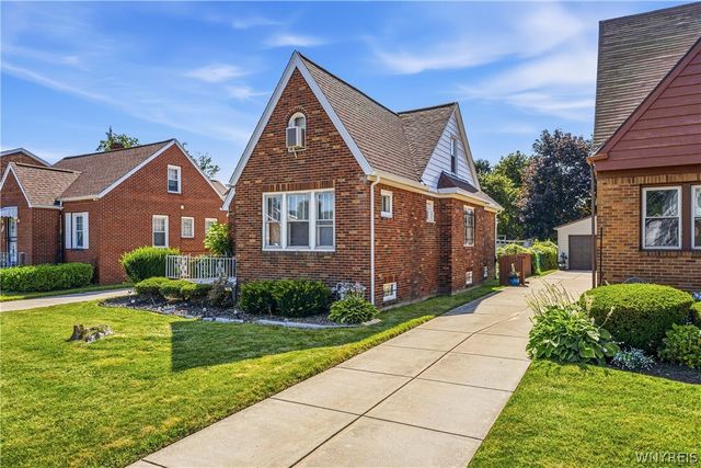 36 Godfrey Street, Buffalo, NY 14215