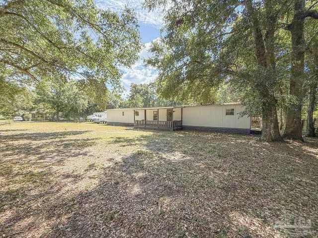 3637 Diamond St, Pace, FL 32571