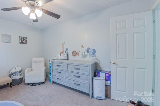 529 N Spring Avenue, Newton, NC 28658