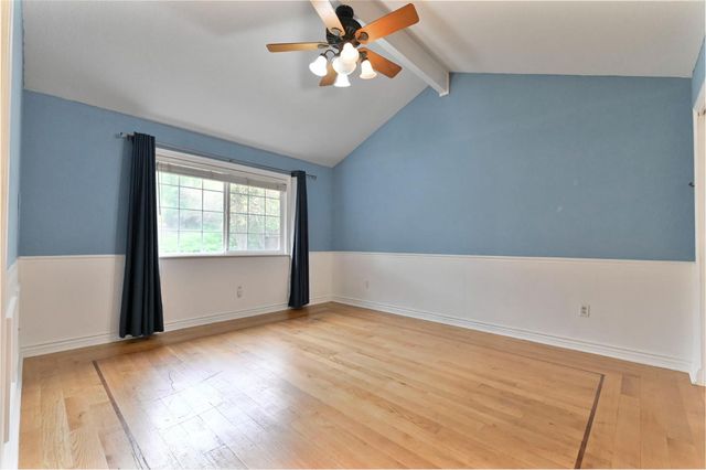 908 Deer Park Dr, Modesto, CA 95358