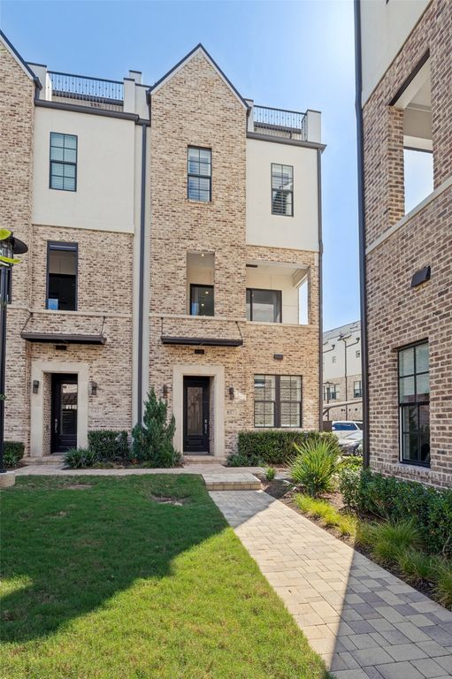 617 Dalton Lane, Irving, TX 75039 — photo 2