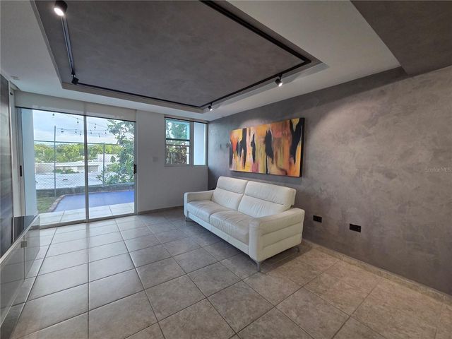 8860 PASEO DEL REY H-102, Carolina, PR 00987