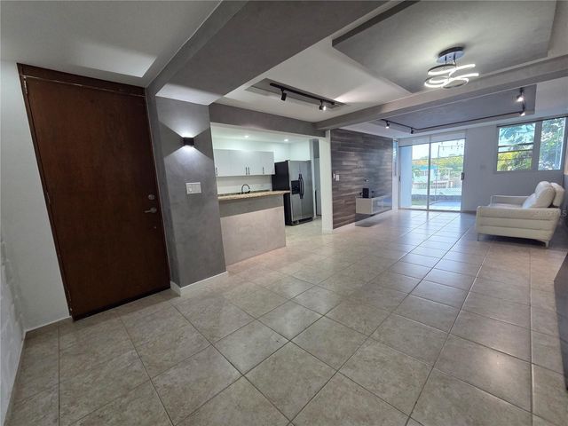8860 PASEO DEL REY H-102, Carolina, PR 00987