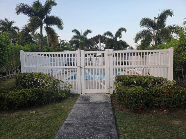 8860 PASEO DEL REY H-102, Carolina, PR 00987