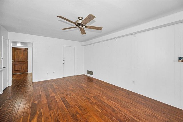 2310 SARAZEN DR, Dunedin, FL 34698