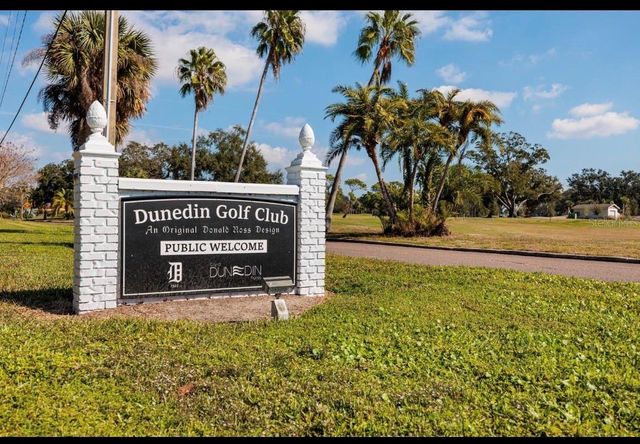 2310 SARAZEN DR, Dunedin, FL 34698