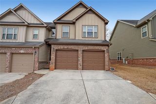 1211 Grampian Pass 15, Marietta, GA 30008