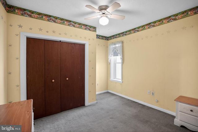 462 SEVILLE ST, Philadelphia, PA 19128