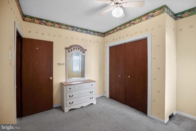 462 SEVILLE ST, Philadelphia, PA 19128