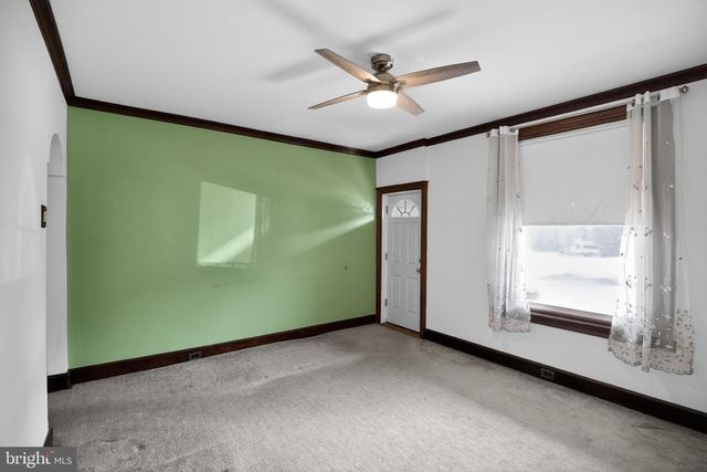 462 SEVILLE ST, Philadelphia, PA 19128