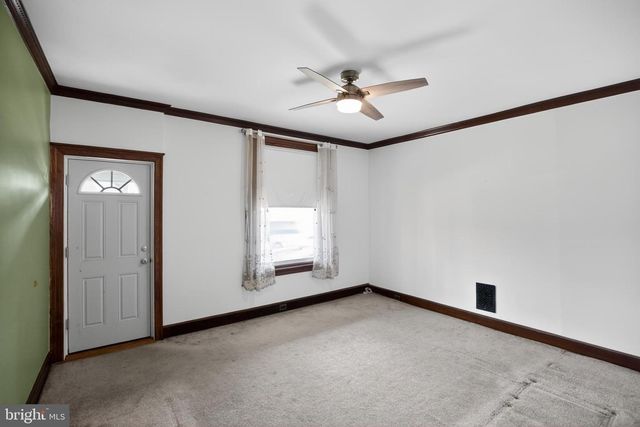 462 SEVILLE ST, Philadelphia, PA 19128