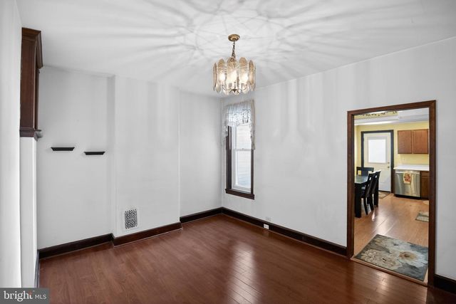 462 SEVILLE ST, Philadelphia, PA 19128