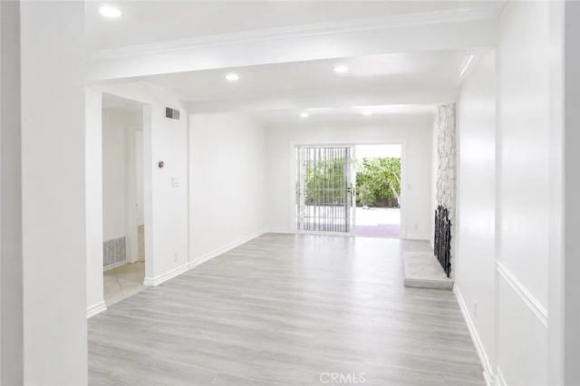 17144 Burton Street, Lake Balboa, CA 91406