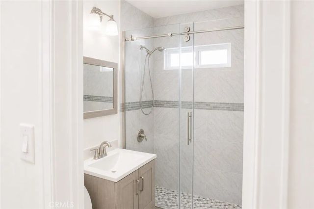 17144 Burton Street, Lake Balboa, CA 91406