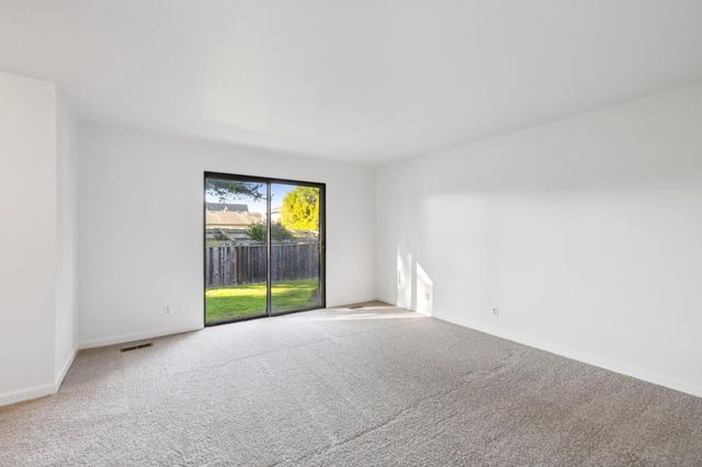 754 Vasques Drive, Half Moon Bay, CA 94019